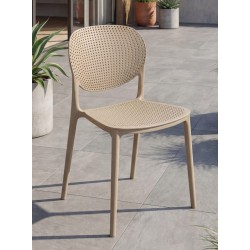 Kėdė ARENA plastikinė lauko (Šviesiai ruda) Kėdė ARENA plastikinė lauko (Šviesiai ruda)